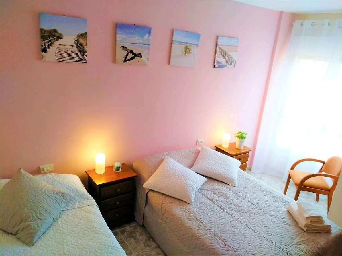 Bright Spacious Apartment, 2 Min Walk From Beach Candelaria
