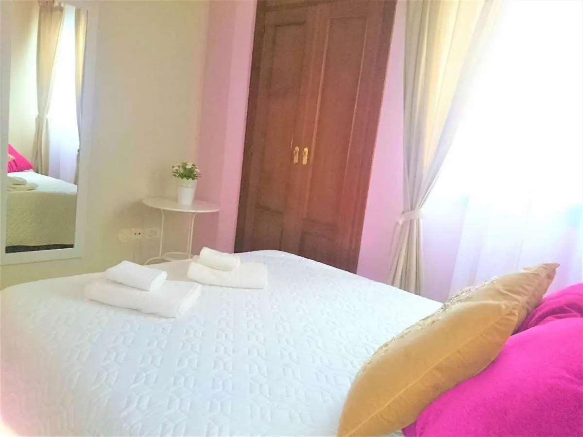 Bright Spacious Apartment, 2 Min Walk From Beach Candelaria